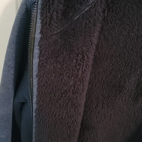 Men's Champion Jacket - Picture 3 of 6